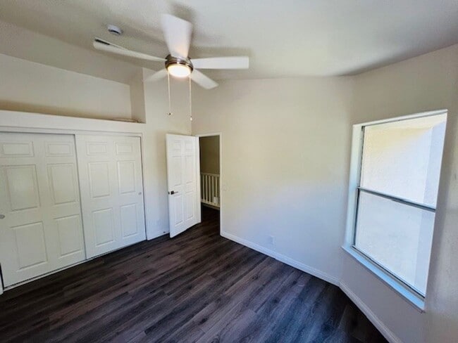 Building Photo - COMPLETELY REMODELED 3 Beds+2.5 Baths 2-st...