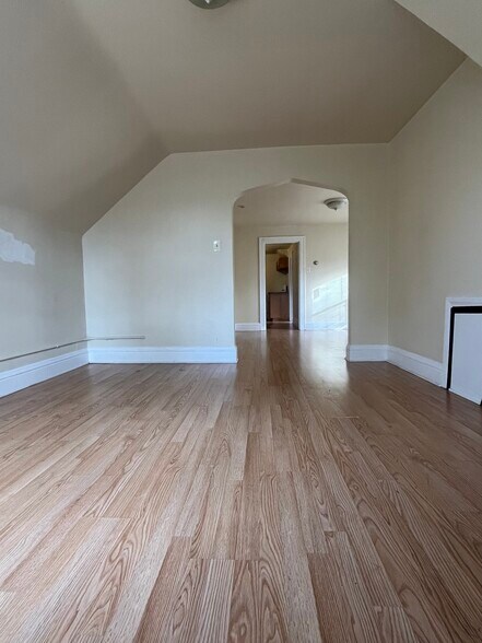 Building Photo - 237 142nd St