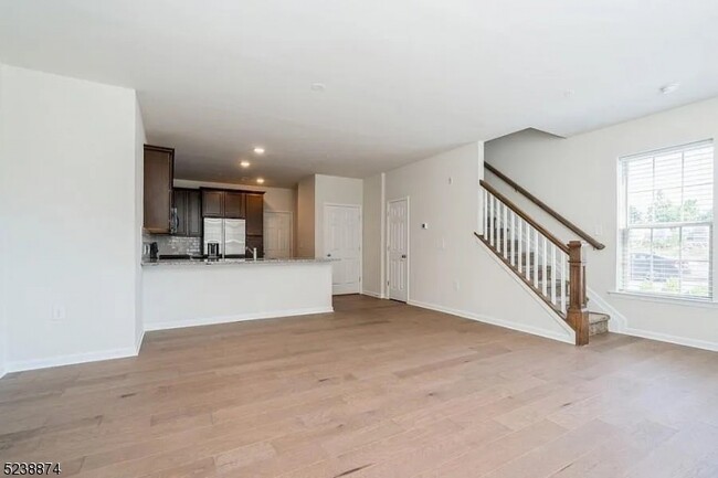 Building Photo - 47 Robeson St