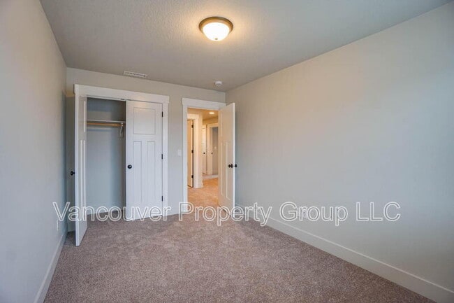 Building Photo - 2940 NW 16th St