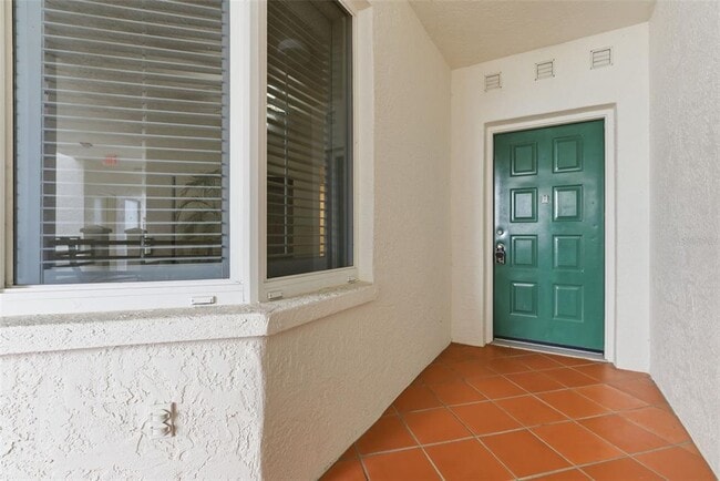 Building Photo - 4750 Dolphin Cay Ln S