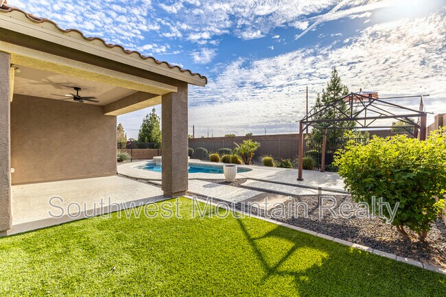 Building Photo - 21399 E Estrella Ct