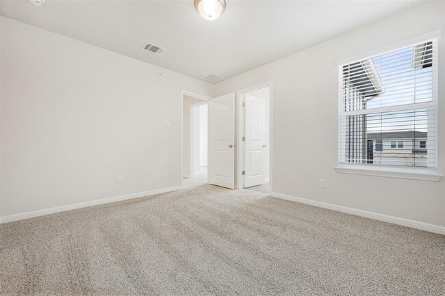 Building Photo - 104 Cinnabar Ln