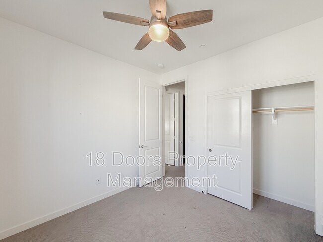 Building Photo - 10482 San Diego Mission Rd