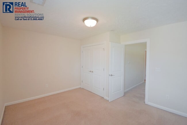 Building Photo - 1548 Passage Dr