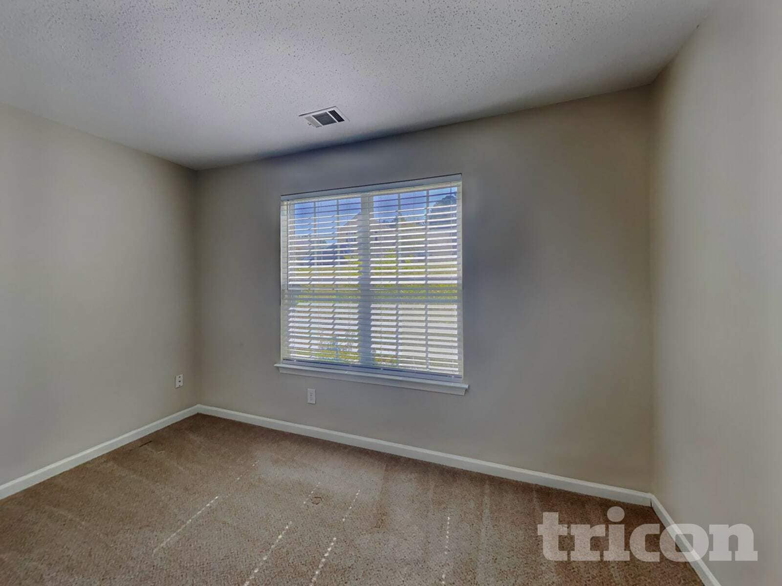 Building Photo - 1057 Misty Meadows Point