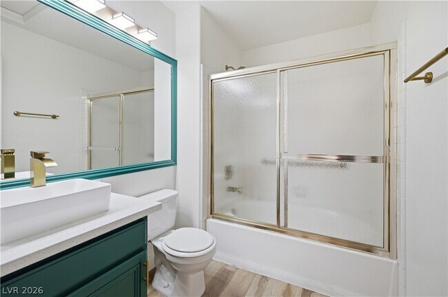 Building Photo - 315 Seine Way