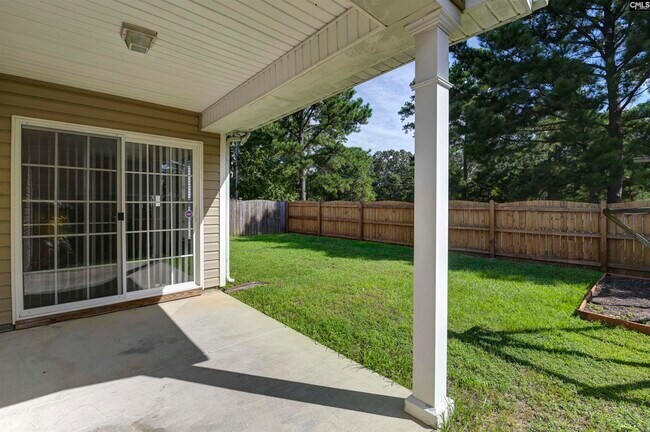 Building Photo - 21 Spears Ct