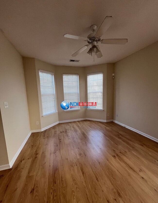 Building Photo - Nice townhome in Jonesboro