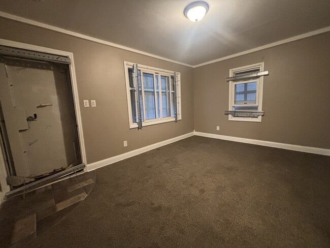 Building Photo - 19675 Rogge St