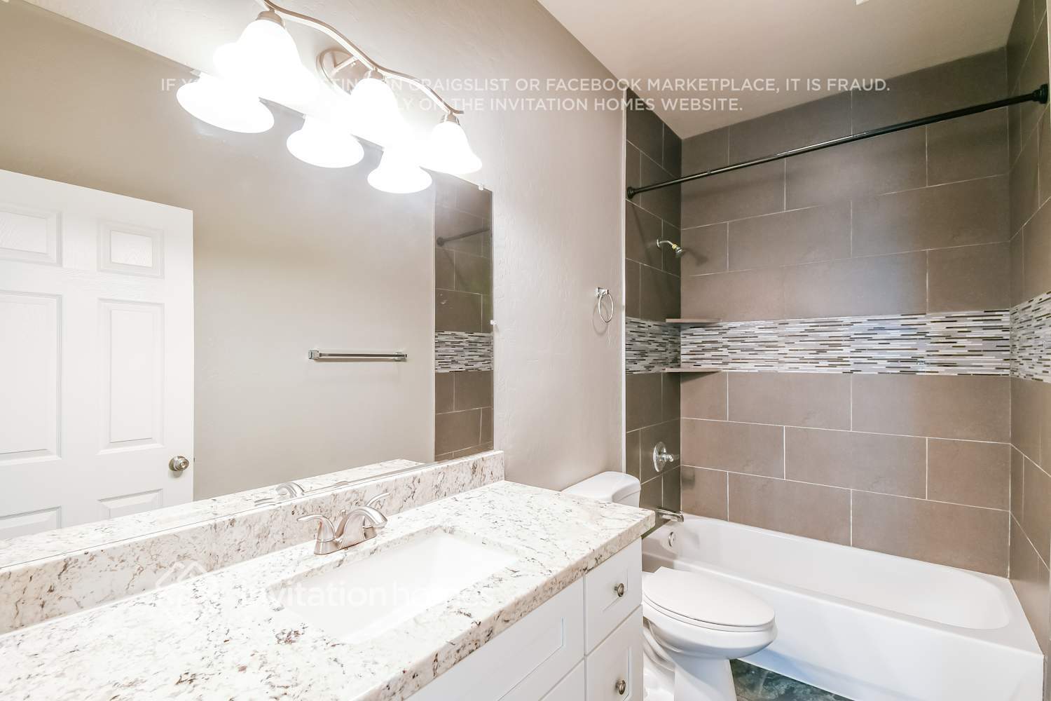 Building Photo - 10729 E Pampa Ave