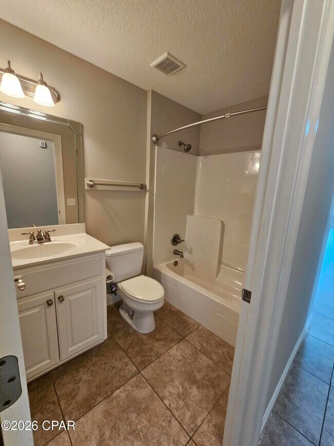 Building Photo - 4501 Bylsma Cir