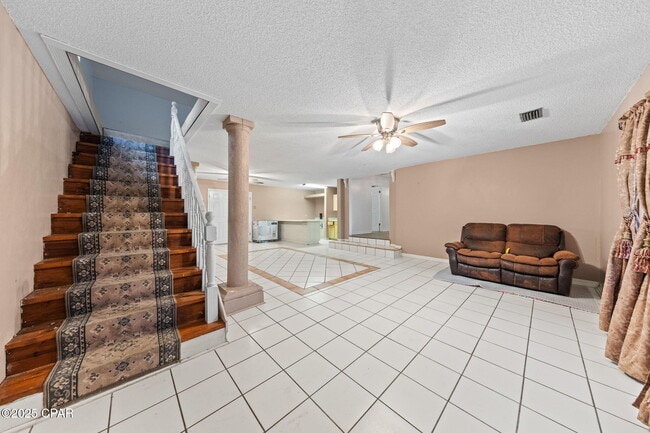 Building Photo - 301 Fairway Blvd