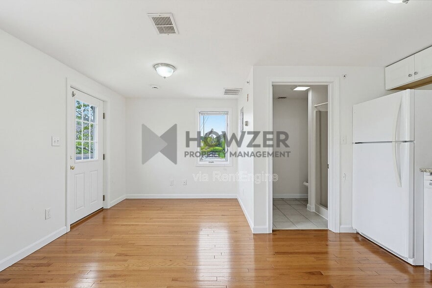 Building Photo - 1481 Iyannough Rd