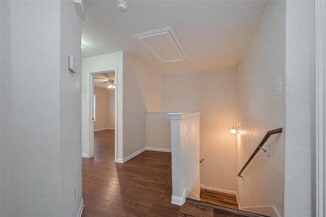 Building Photo - 6026 Stockholm Ct