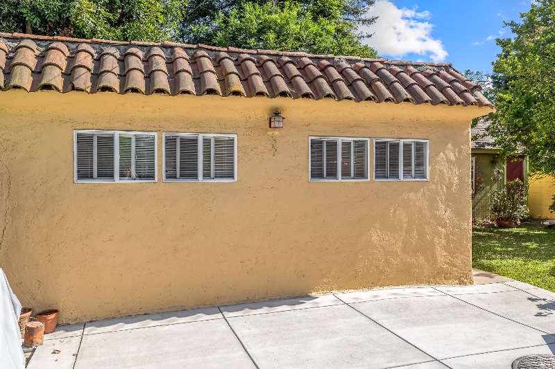 Building Photo - 10778 Valley Spring Ln