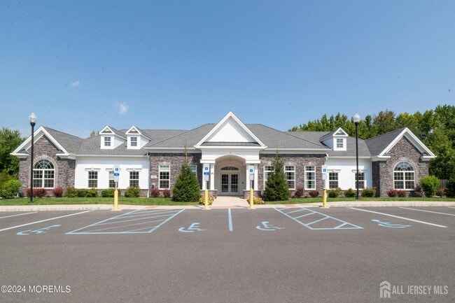Building Photo - 936 Vanderbergh Blvd