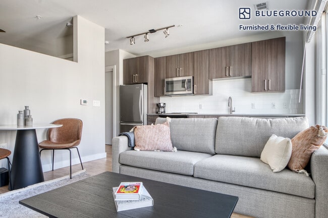 Building Photo - 2298 W 28th Ave