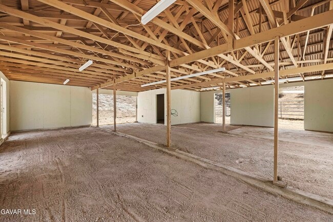 Building Photo - 13620 Pales Rd
