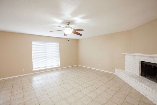 Building Photo - 5308 Gates Dr