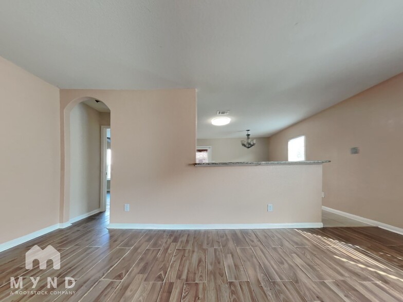 Building Photo - 1680 Amy Dr