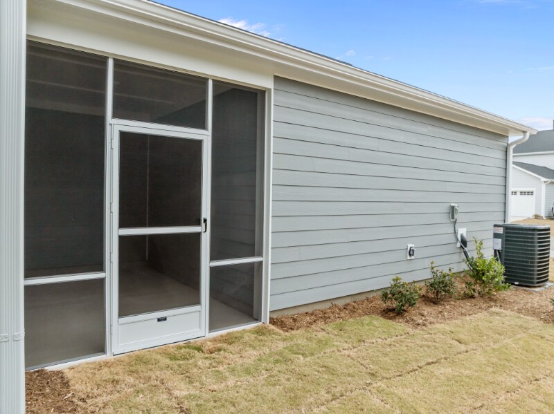 Building Photo - 2932 Ocean Sunrise Dr