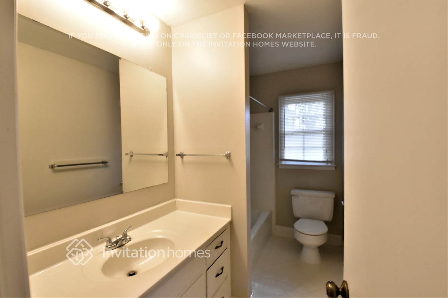 Building Photo - 1447 McIlroy Rd