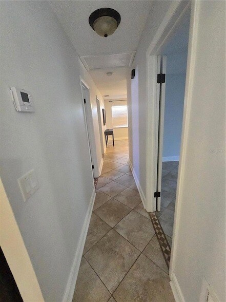 Building Photo - 3918 W Robson St