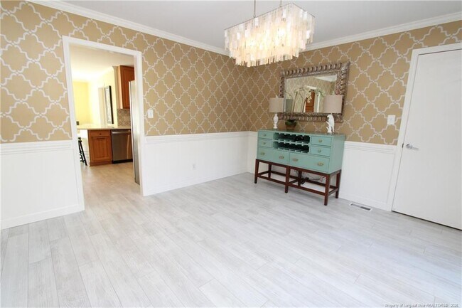 Building Photo - 3908 Littlefield Ct