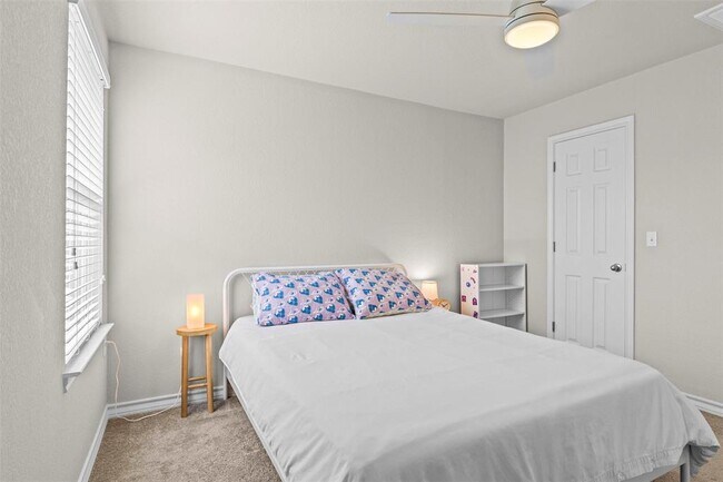 Building Photo - 11704 Prado Ranch Blvd