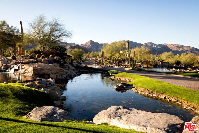 Building Photo - 136 Netas Dr