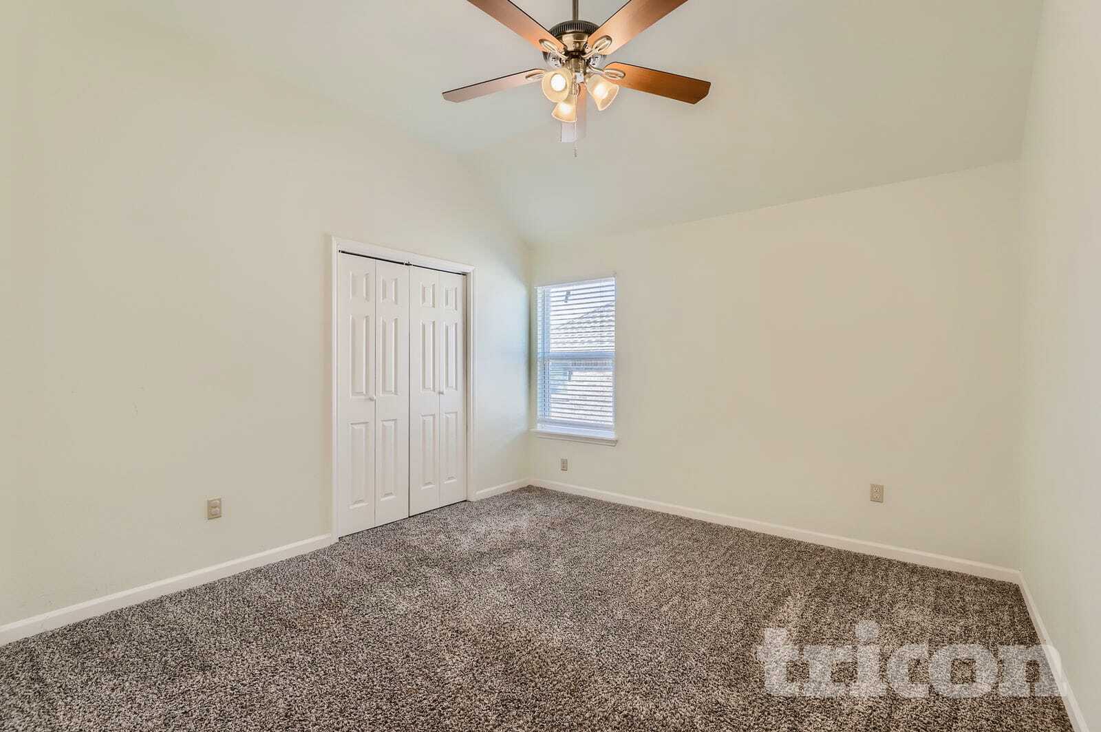 Building Photo - 12069 Brownwood Dr