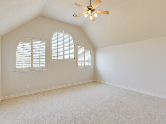 Building Photo - 6327 Collina Springs Ct