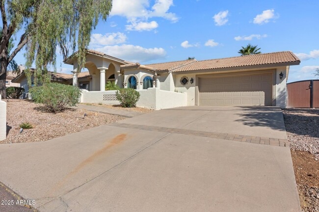 Building Photo - 15912 Centipede Dr