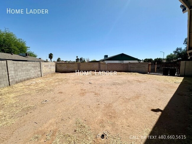 Building Photo - 17445 N 16th Ln