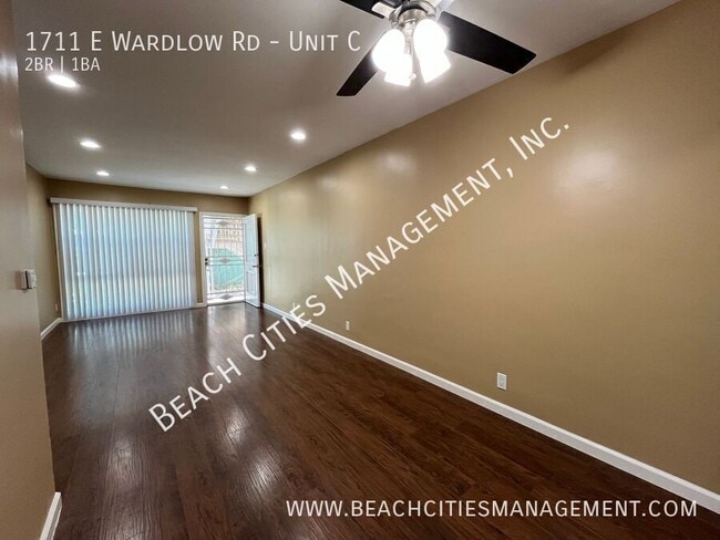 Building Photo - 1711 E Wardlow Rd