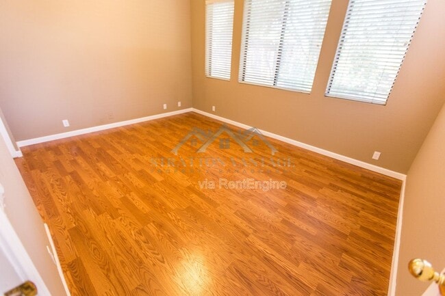 Building Photo - 26619 N 46th Pl