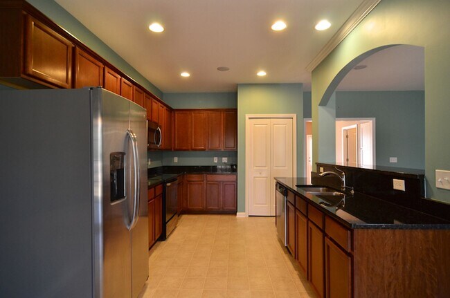 Building Photo - 242 Hawkins Creek Rd