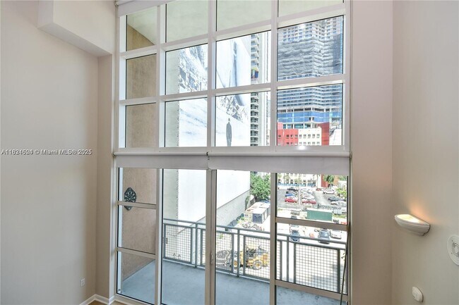 Building Photo - 244 Biscayne Blvd