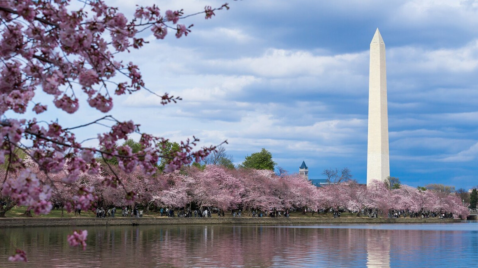 Building Photo - 728 17th St NW