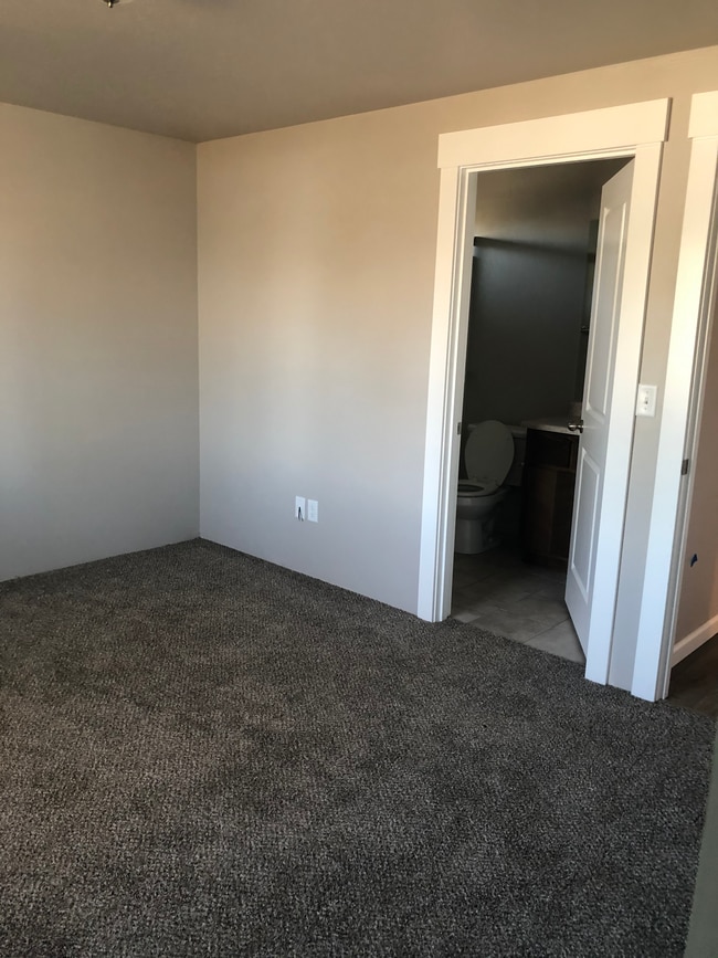 Master Bedroom - 1675 Grand Ave