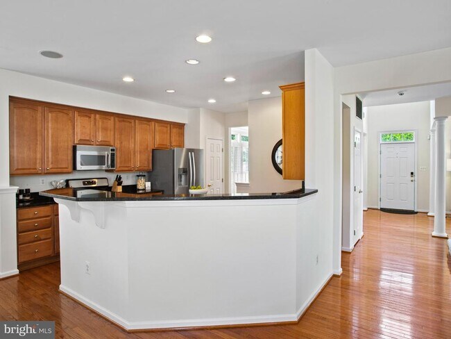 Building Photo - 1713 Allerford Dr