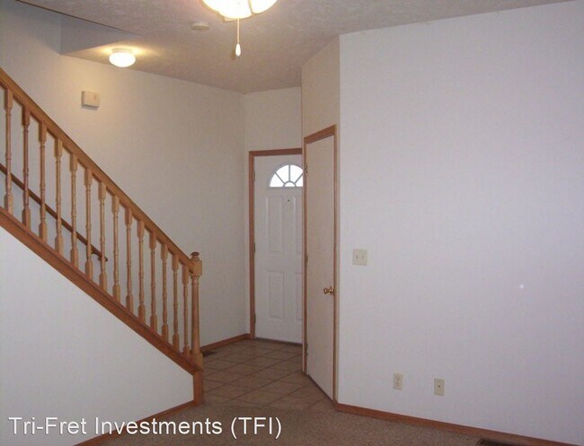 Building Photo - 209-266 E Erie St