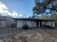 Building Photo - 3902 Olive St