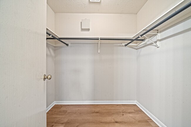 Building Photo - 21115 Hidden Bridle Ct