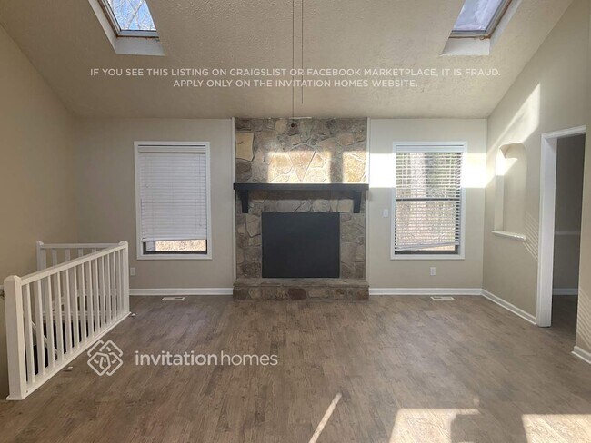 Building Photo - 2199 Mohawk Trail