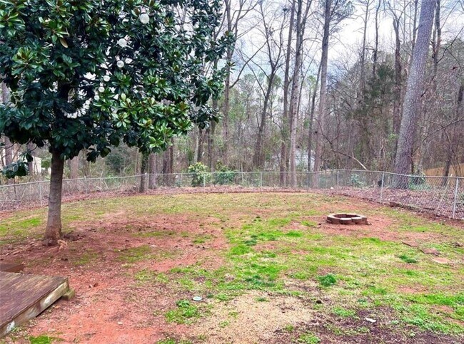 Building Photo - 125 Apple Valley Dr