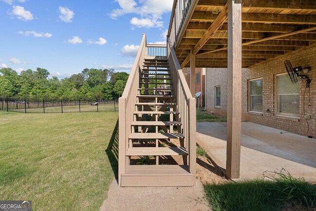 Building Photo - 3574 Willow Glen Trail