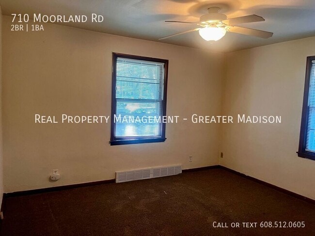 Building Photo - 710 Moorland Rd