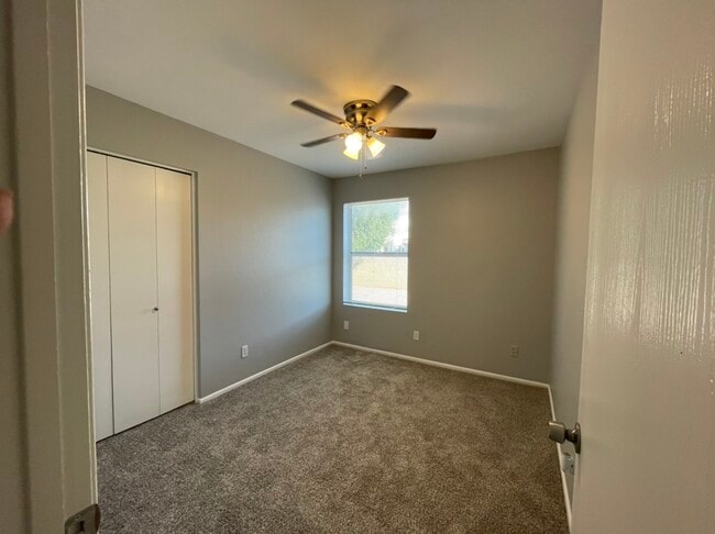 2nd bedroom - 726 S Nebraska St